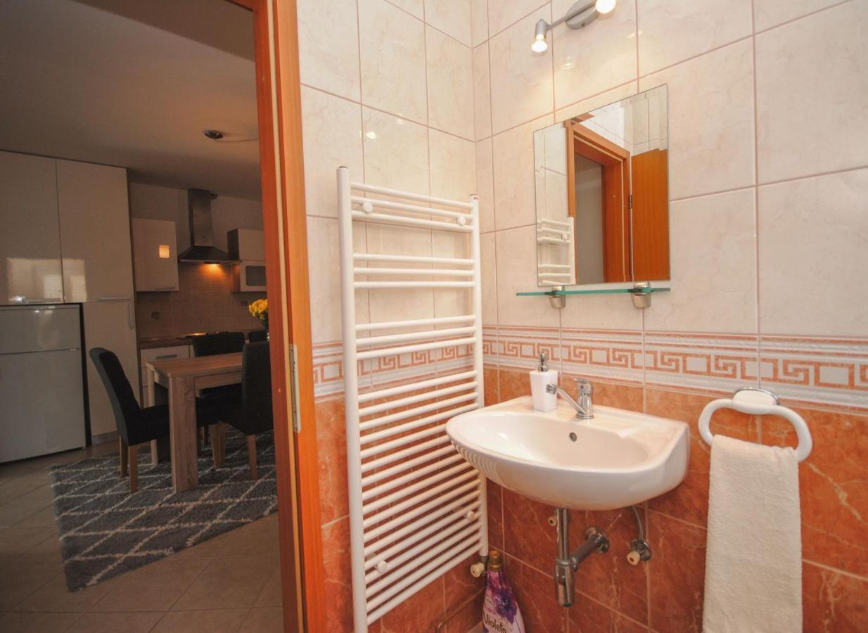 Apartment Tina Podstrana Zewnętrze zdjęcie