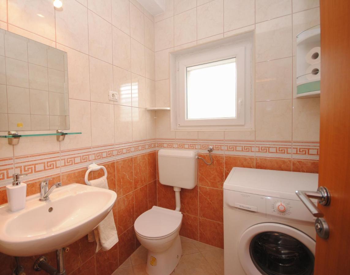 Apartment Tina Podstrana Zewnętrze zdjęcie